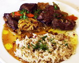 Гуляш с капустой