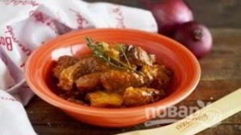 гуляш с кнедликами