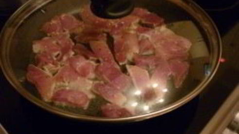 гуляш в сливочном соусе