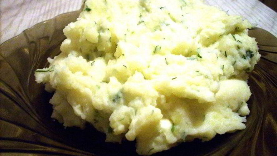 Рецепт картофельного пюре с плавленым сыром и зеленью