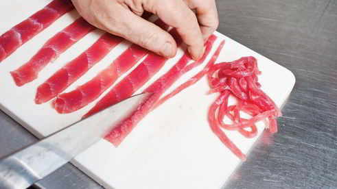 холодная лапша с тунцом