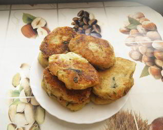 Картофельные котлеты с сыром