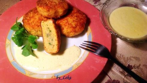 котлеты из двух видов рыб со сливочным соусом