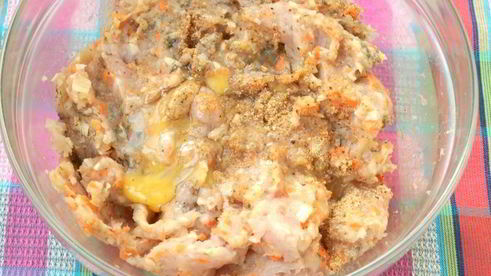 котлеты из индейки с овощами