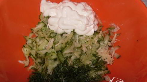 котлеты из картофеля, сыра и укропа с грибами