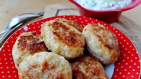 котлеты из судака с соусом