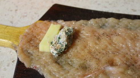 котлеты по-киевски с сыром и маслом