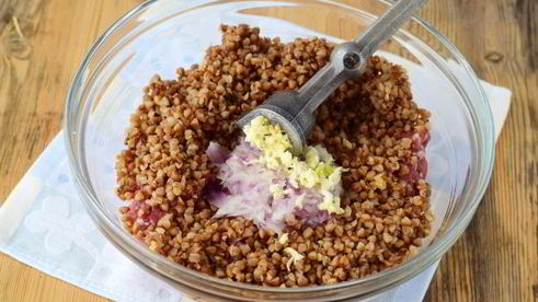 котлеты с гречкой и фаршем