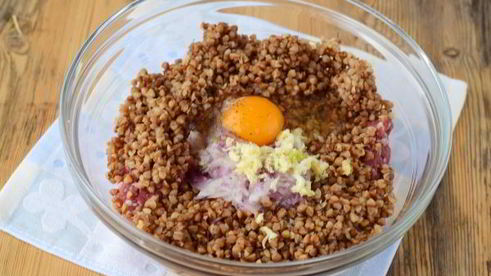 котлеты с гречкой и фаршем