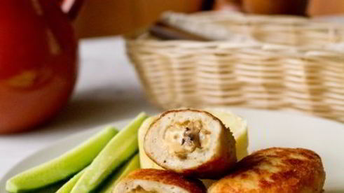 куриные котлеты с грибами и сыром