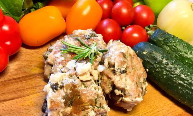 Рубленые котлеты из индейки с грибами