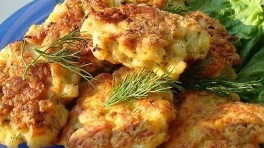 Рецепт рубленых куриных котлеток с луком и яйцом