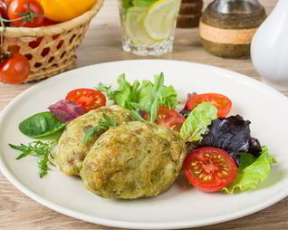 Запеченные куриные котлеты с песто