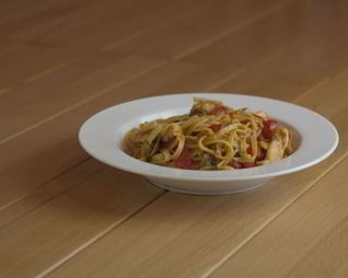 Лапша с курицей и овощами