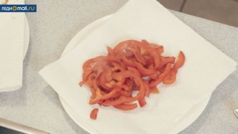 лапша с курицей и овощами