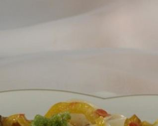 Лапша с вешенками и овощами