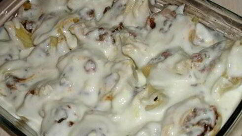 лазанья из лумакони с мясным соусом по-мексикански