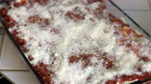 лазанья с фаршем и моцареллой