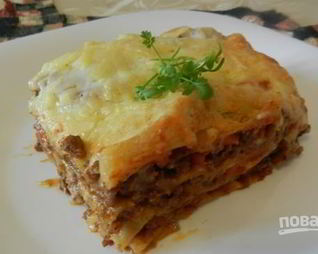 Лазанья с говядиной и томатами