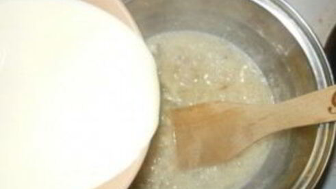 фаршированные ракушки под сливочным соусом