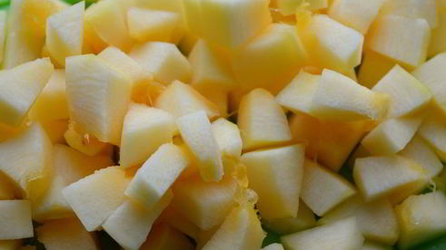 макароны с овощами и мясными шариками