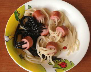 Макароны с сосисками Осьминожки