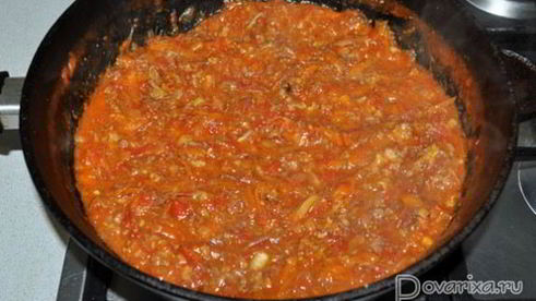 макароны с тушенкой в томатном соусе