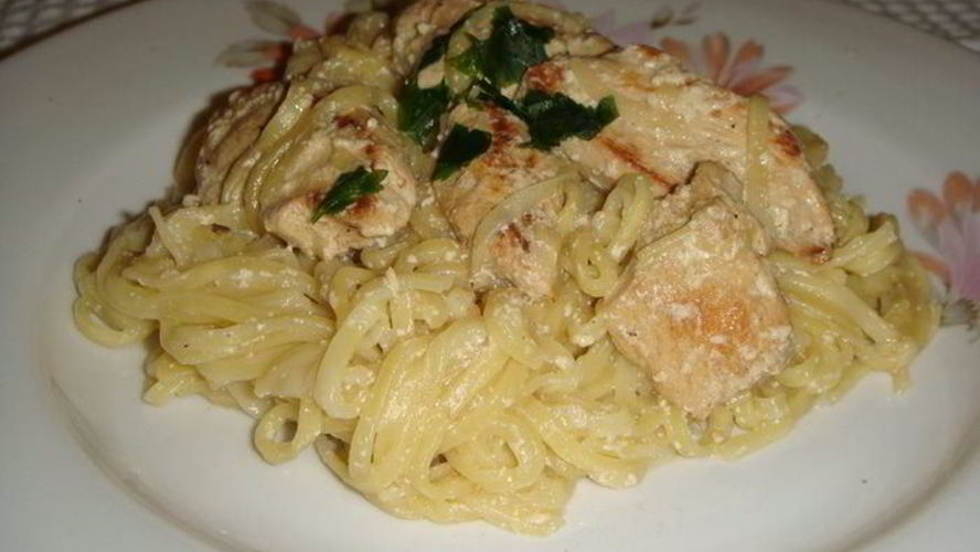 Рецепт нежной пряной пасты с курицей