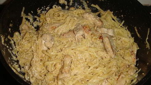 нежная пряная паста с курицей