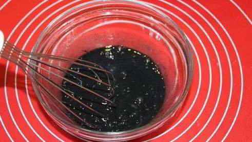 паста с чернилами каракатицы