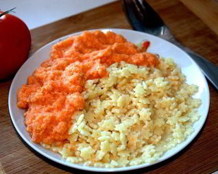 Паста с томатным соусом