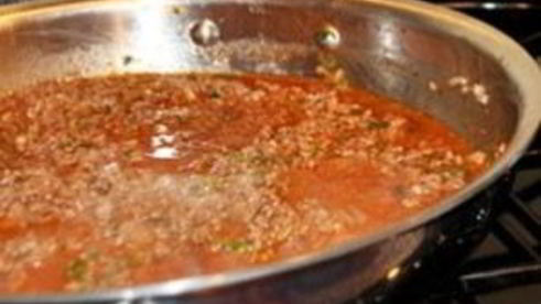 спагетти с фаршем и сыром