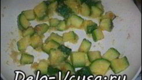 спагетти с креветками и цукини