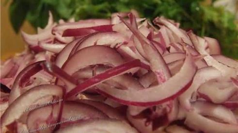 спагетти с курицей и запеченными перцами