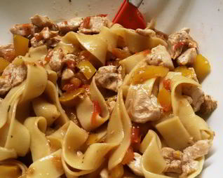 Спагетти с телятиной и овощами