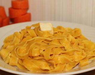 Морковная лапша