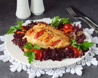 Куриная грудка с болгарским перцем в духовке