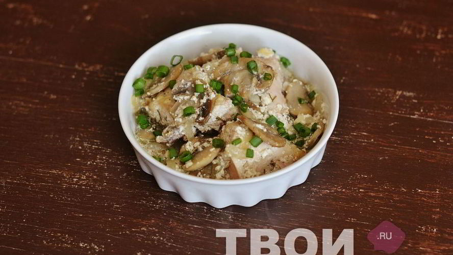 Рецепт курицы с грибами в горшочке