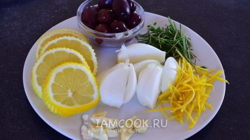 курица с лимоном и розмарином по-гречески