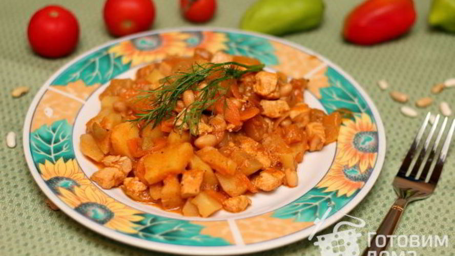 Рецепт курицы, тушеной с овощами в томатно-сливочно-грибном соусе