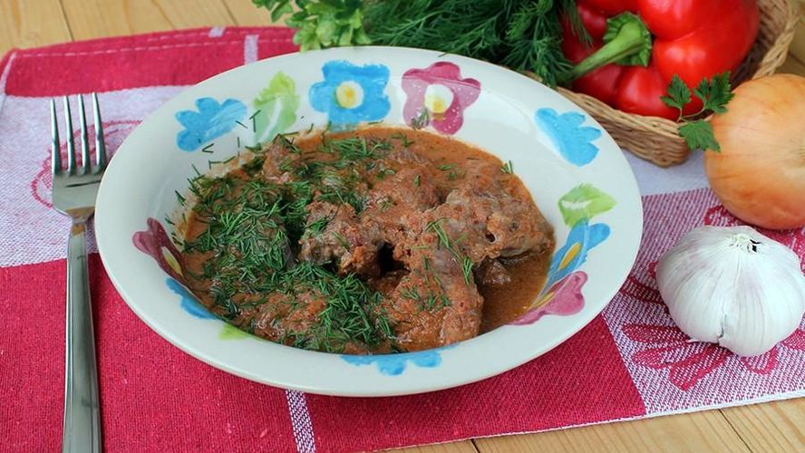 Рецепт мяса с подливкой в мультиварке