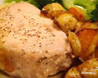 Отбивные с картошкой в духовке