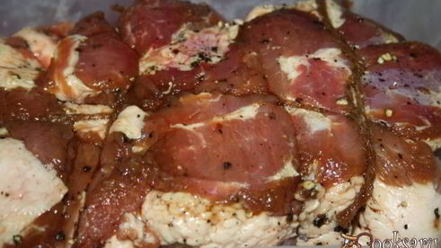 свиная лопатка в соевом соусе в духовке