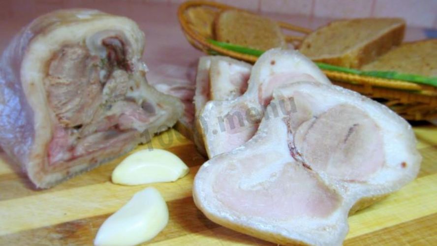 Рецепт свиной рульки вареной