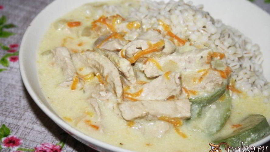 Рецепт свинины с овощами в сметанном соусе