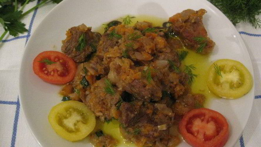 Рецепт свинины, тушенной в белом соусе