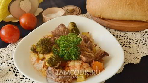 тушеное мясо с овощами