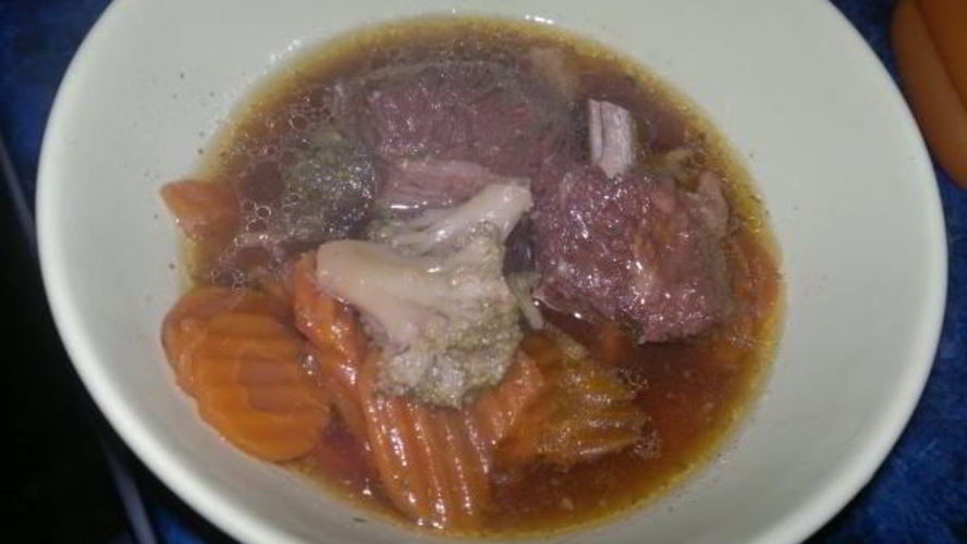 Рецепт тушеных говяжьих ребрышек в мультиварке