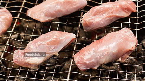 утиная грудка на гриле с малиновым соусом