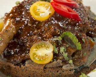 Утиная ножка с фиолетовой коврижкой